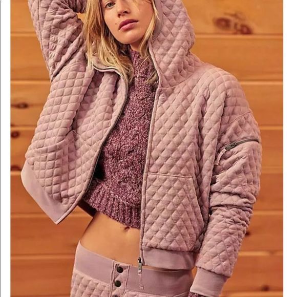 Free People Tops - 🔥Host Pick🔥Free People Quilted SZ Small Hoodie NWT
